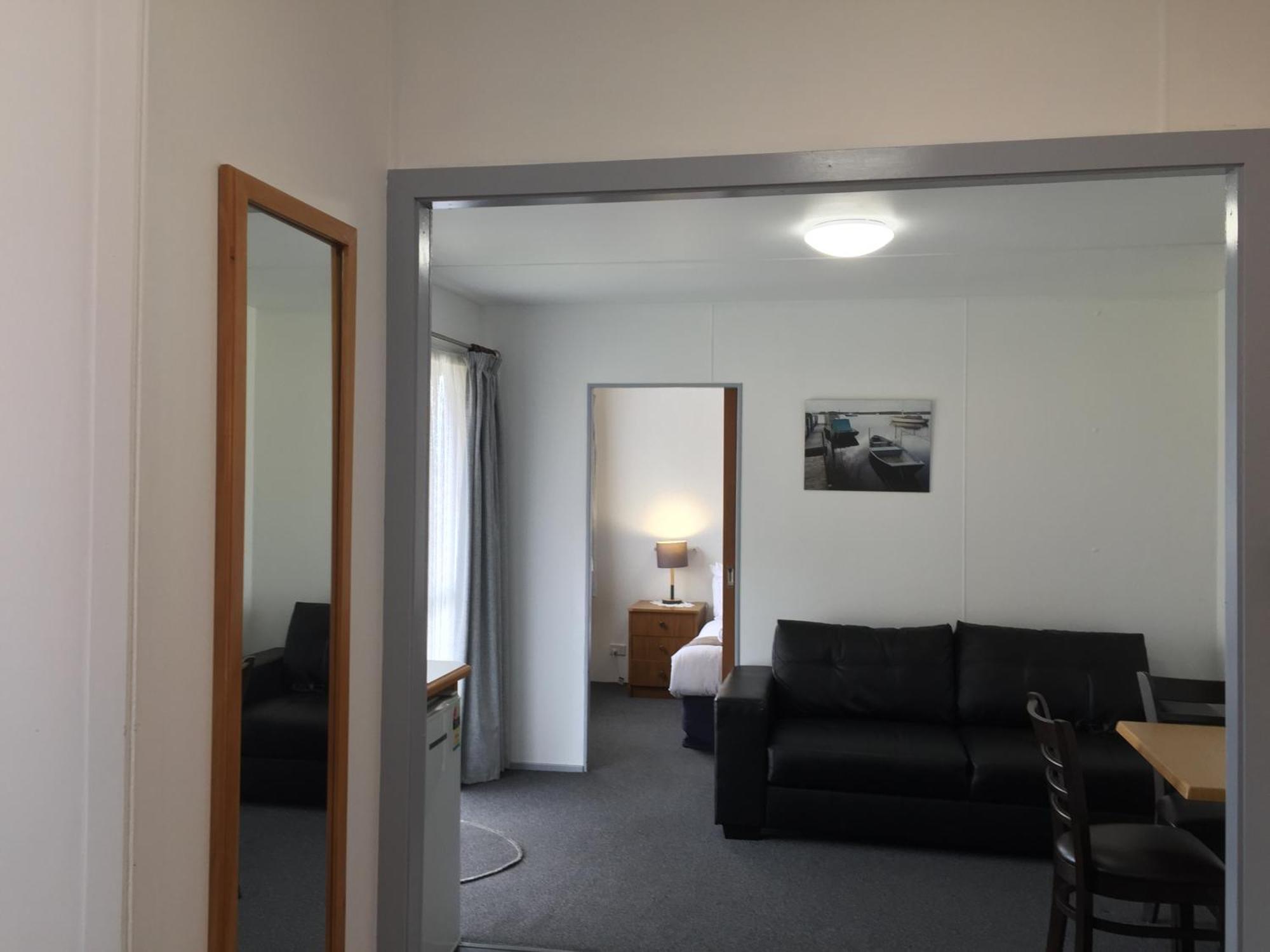 Regatta Point Tavern & Holiday Villas Стран Екстериор снимка