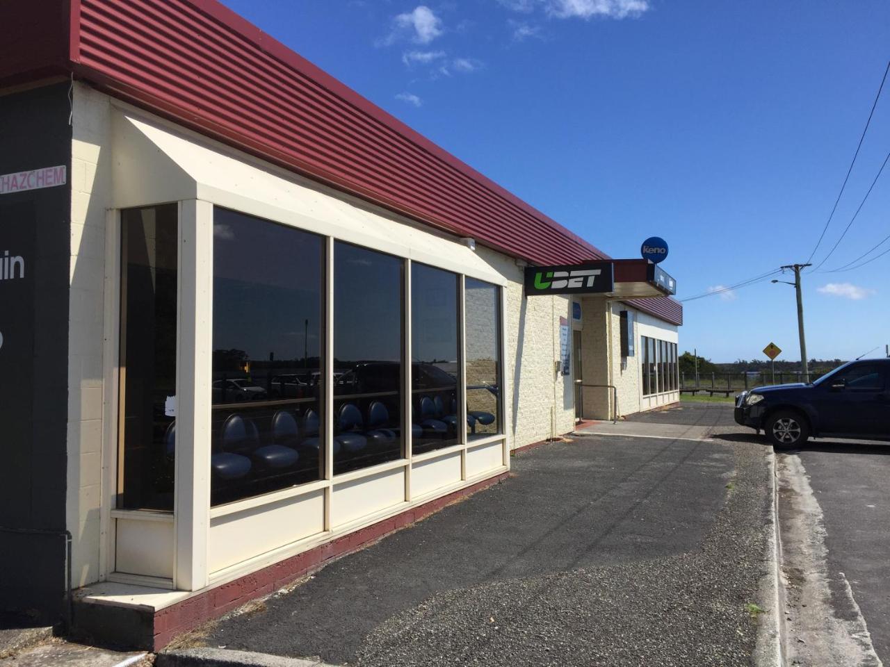 Regatta Point Tavern & Holiday Villas Стран Екстериор снимка